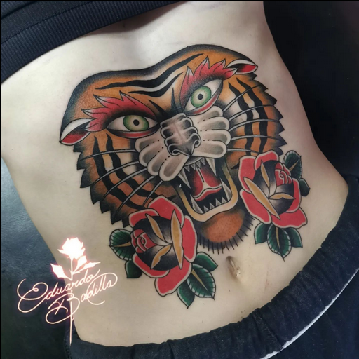 imágen de tatuaje de un tigre hecho a color